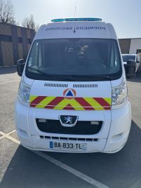 Ambulance occasion PEUGEOT BOXER L2H2 