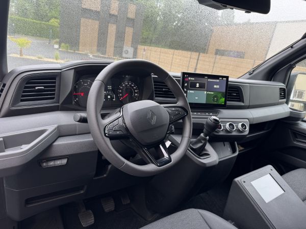 RENAULT MASTER L3H2