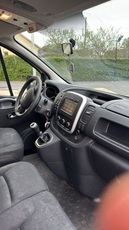 RENAULT TRAFIC L1H1