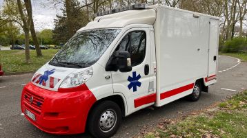 Ambulance occasion FIAT DUCATO CELLULE 