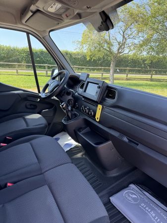 RENAULT MASTER L2H2
