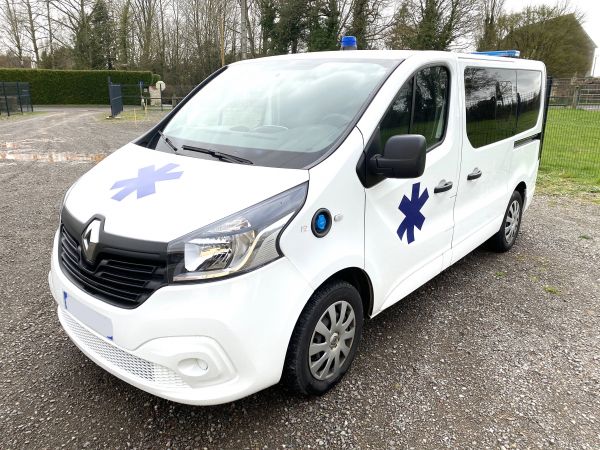 Ambulance occasion RENAULT Trafic L1H1 par BV Ambulances